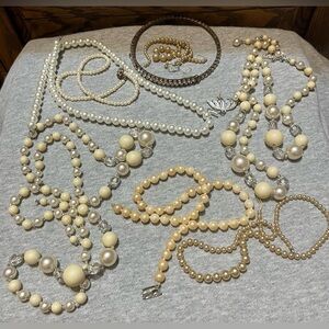 Vintage Estate Pearl/Faux Pearl/Mixed Stones Broken Necklaces For Upcycle/Craft🧵